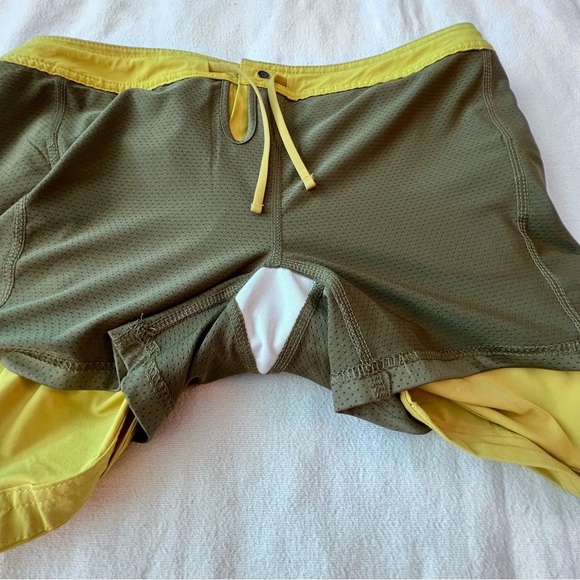 Title Nine Rogue Skort 5" Chartreuse Green/Yellow Nimblene Women’s size 8 - Picture 11 of 11